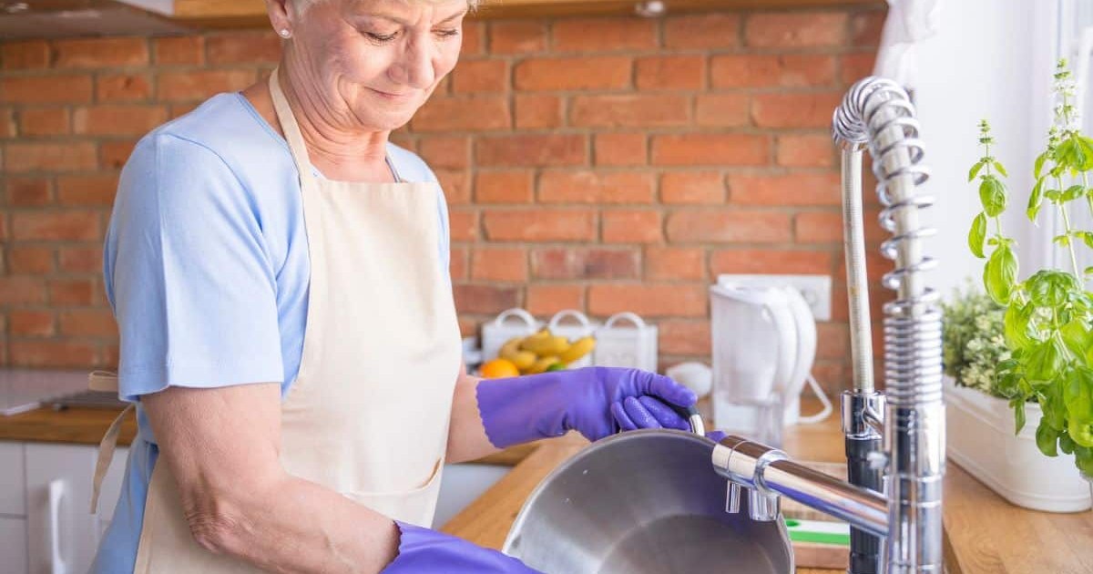 14 Cleaning Habits You Should Steal from Grandma’s Playbook