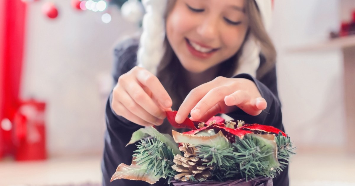15 Budget-Friendly Christmas Crafts That Will Wow Your Guests