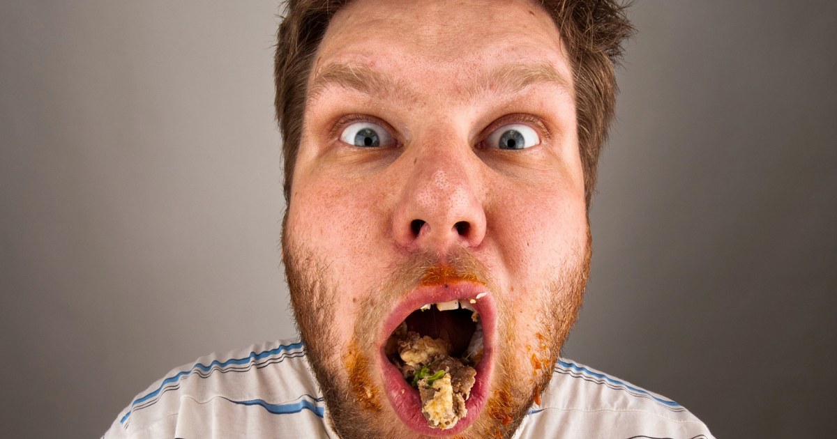 15 Common Habits Society Now Considers Low Class