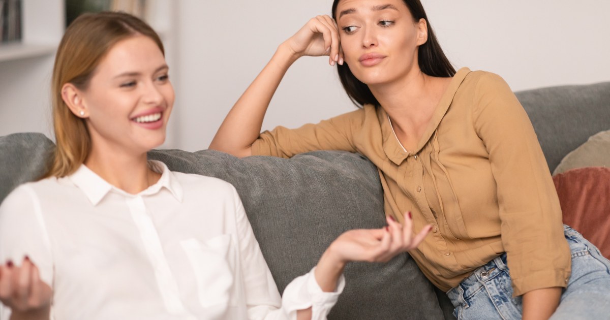 15 Habits That Are Secretly Annoying Your Friends