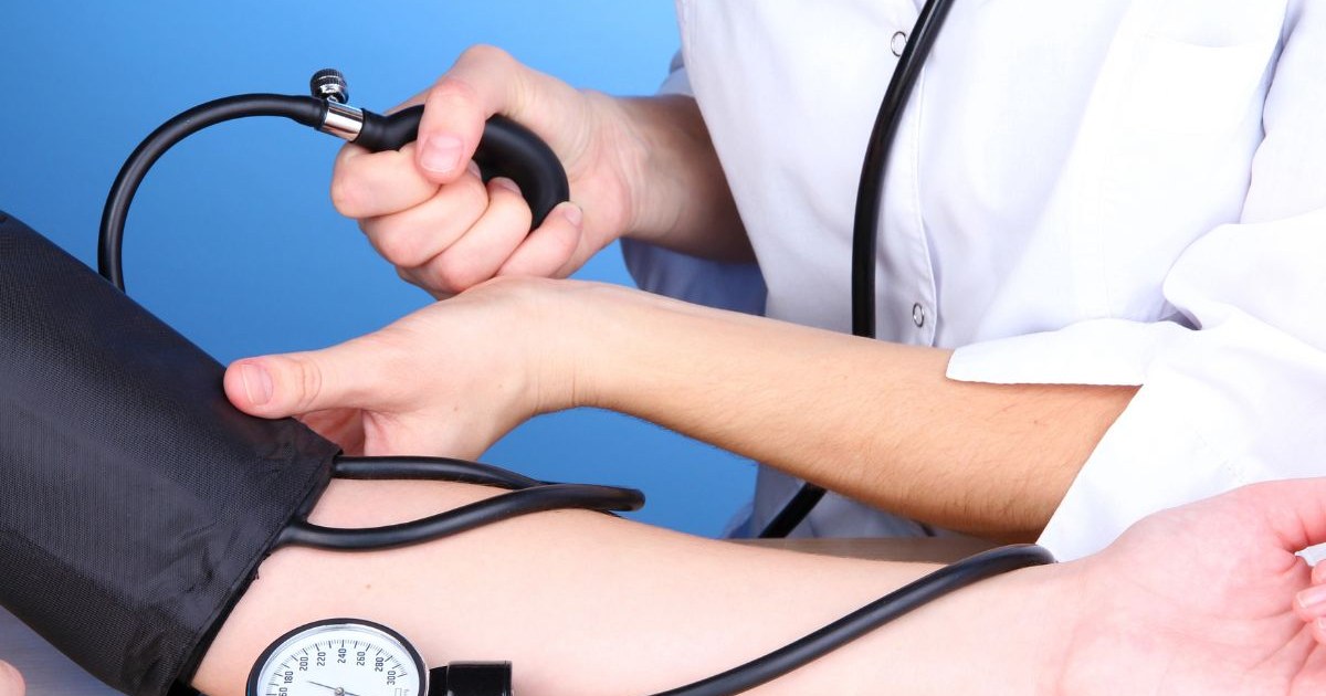 15 Lifestyle Changes That Can Control Hypertension Naturally