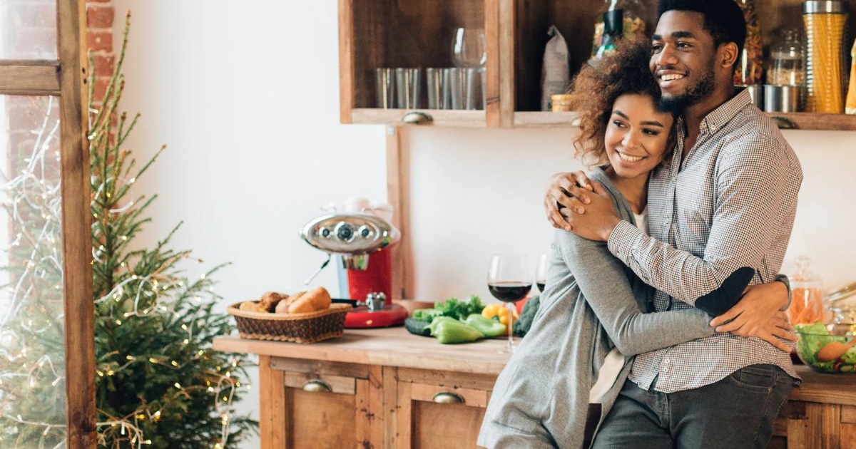 15 Secrets to Maintaining a Strong Relationship While Balancing Busy Lives