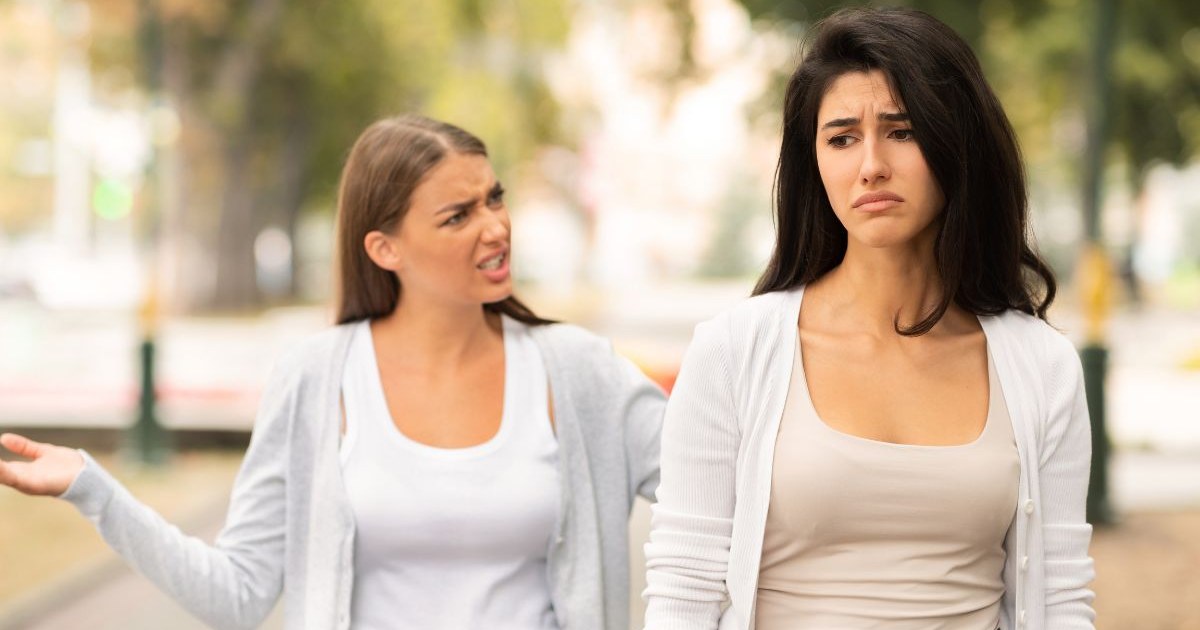 15 Toxic Behaviors That Have Become Normalized in Our Society