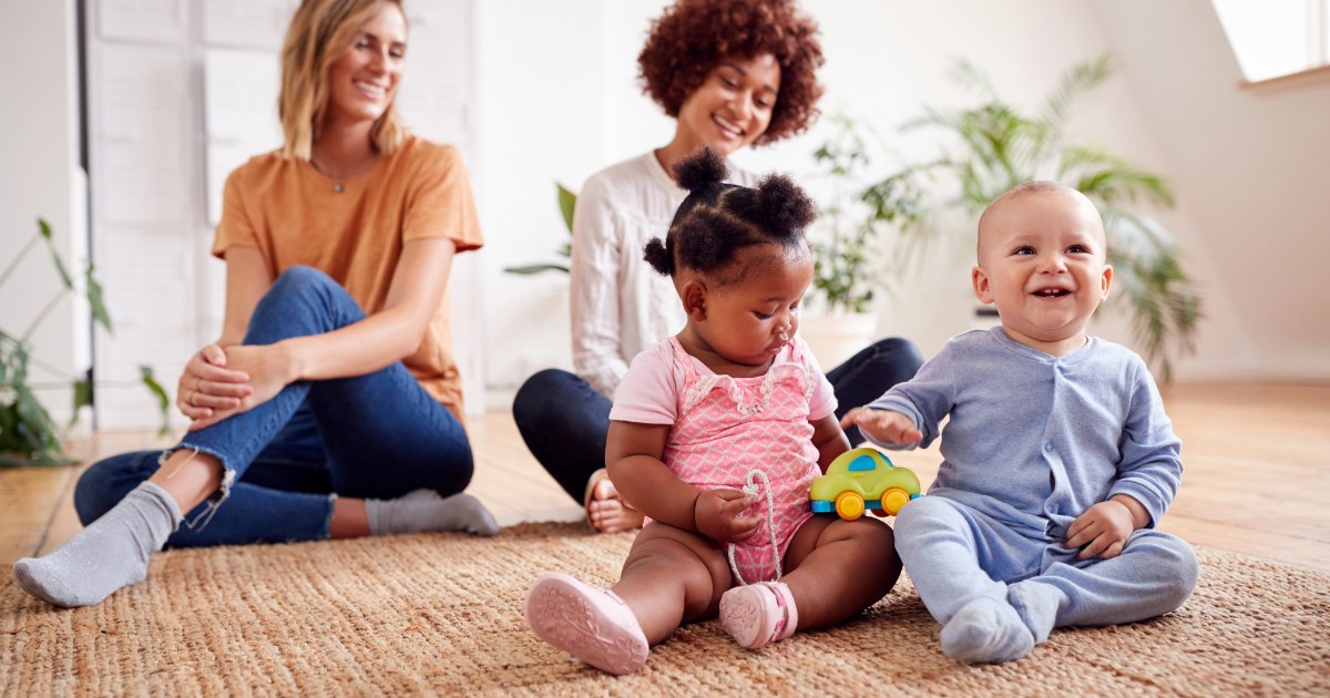 15 Ways Introverted Parents Can Handle Playdates