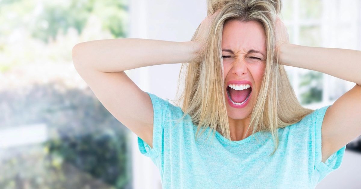 20 Simple Reasons Women Decide to Leave Relationships