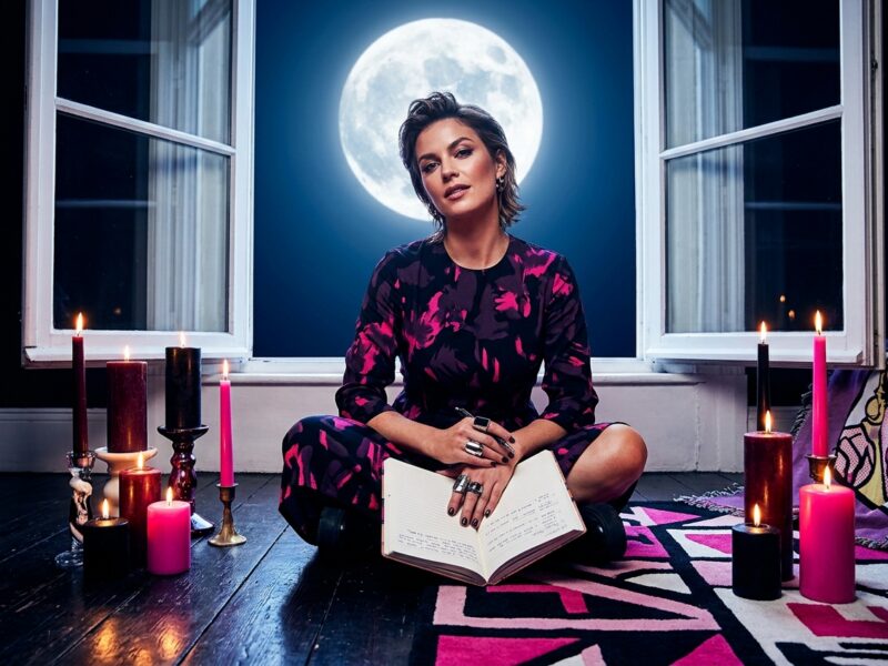 Moon rituals actually work — but not the way you think they do