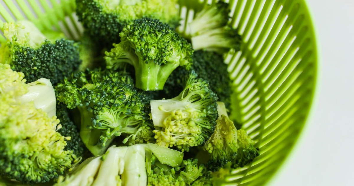 Broccoli Knows When It’s Being Eaten