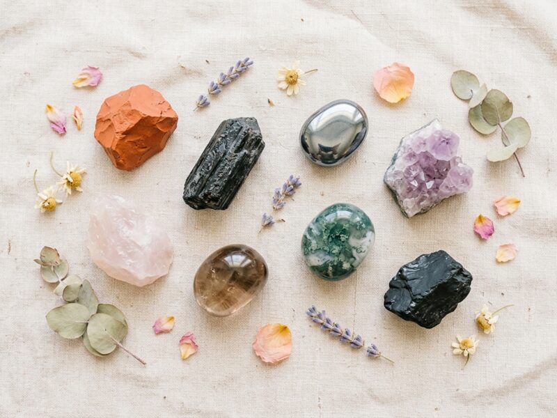 7 crystals for your root chakra that actually make a difference