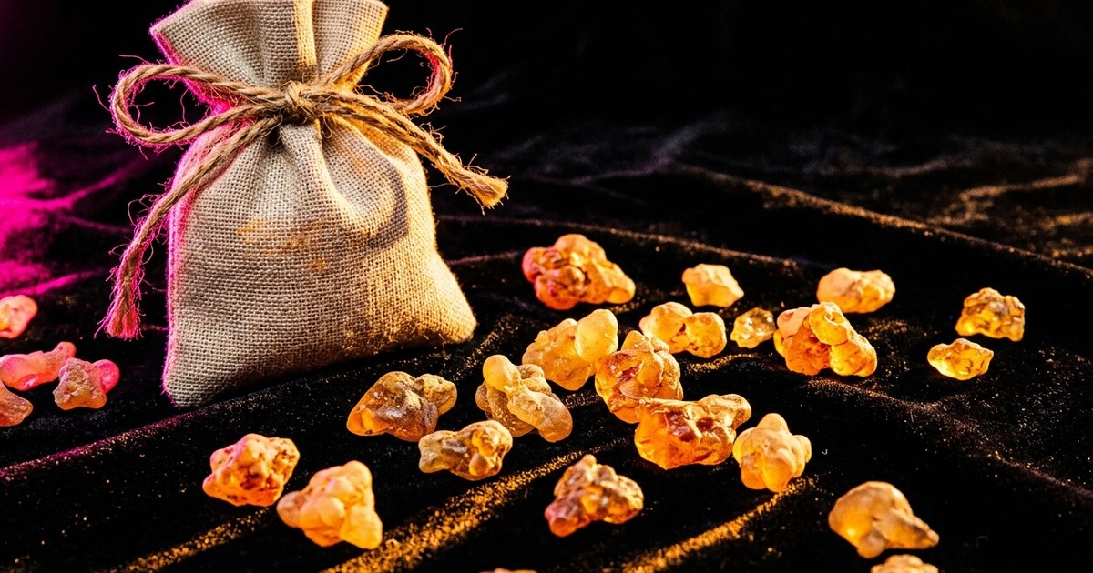 Frankincense under your pillow: what is everyone even talking about?