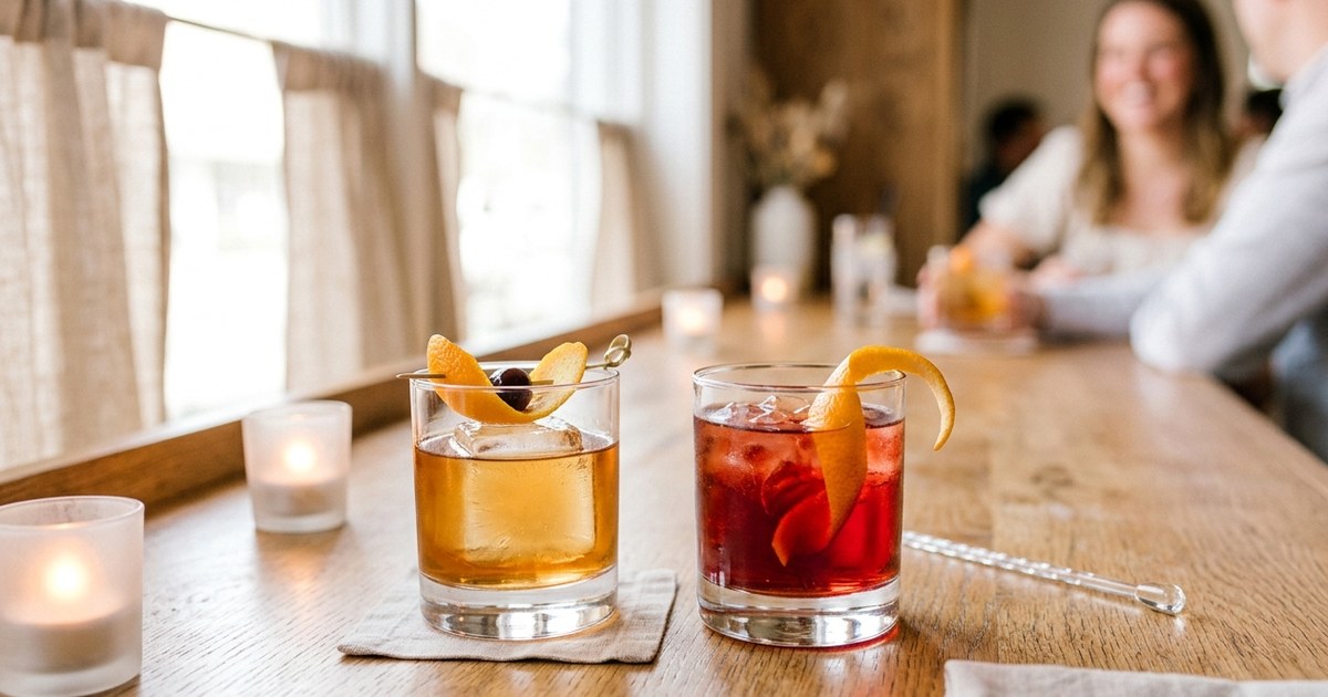 The honest drinker’s guide to not being annoying at a bar
