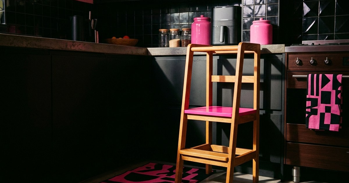 SDADI kitchen step stool recall: models LT01 and LT05 can trap and tip over kids