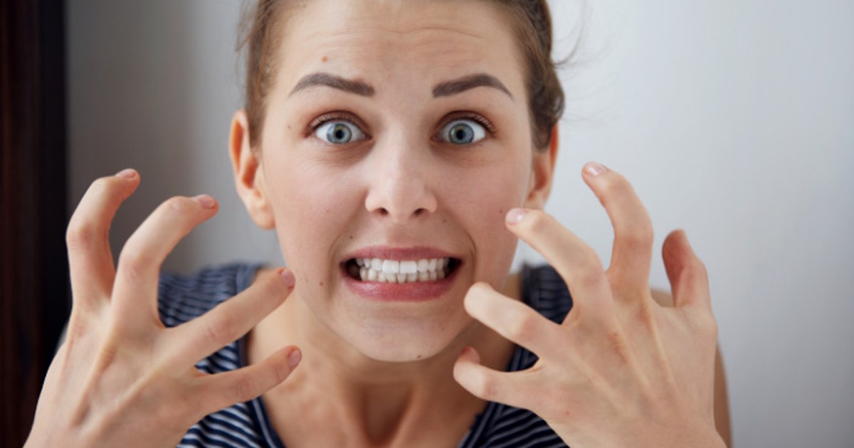 Unlocking the Secrets of Likeability: 15 Behaviors That May Push People Away After 30