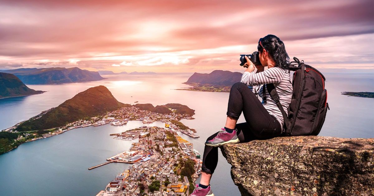 What Can You Pack in a Carry-On? 15 Essential Items Allowed on Planes