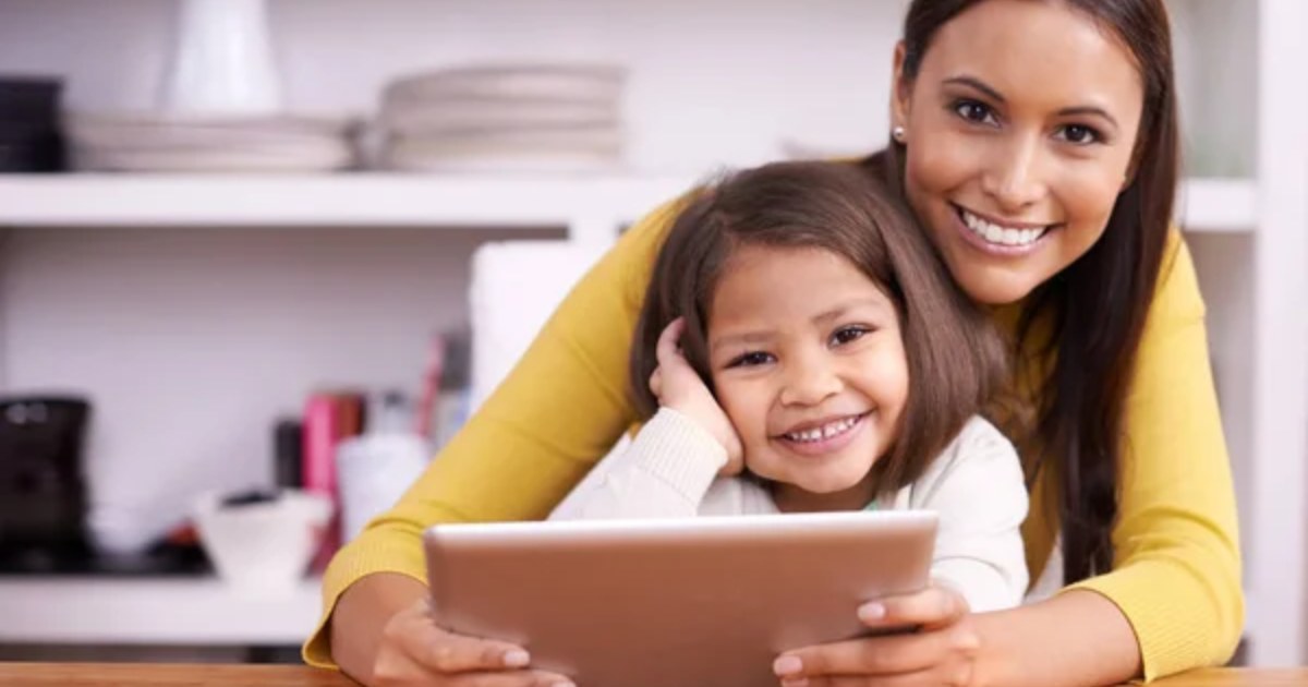 Younger Parents, Bold Changes: 15 Ways They’re Rethinking Everything We Knew About Raising Kids