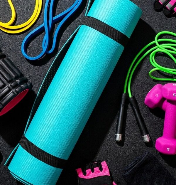 27 fitness accessories from Amazon that reviewers actually can’t stop talking about